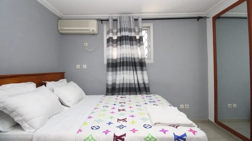 Studio meublé Bali Douala